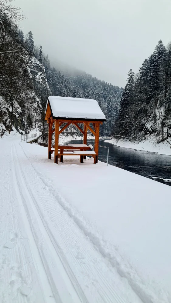 prielom dunajca v pieninach